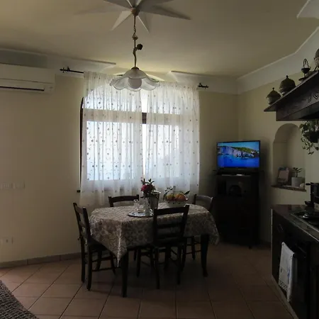 Holiday home Il Libeccio *